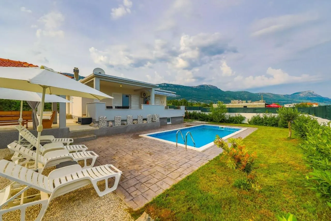 Holiday Home Anita With Pool Kastel Novi 0*,  Croatia